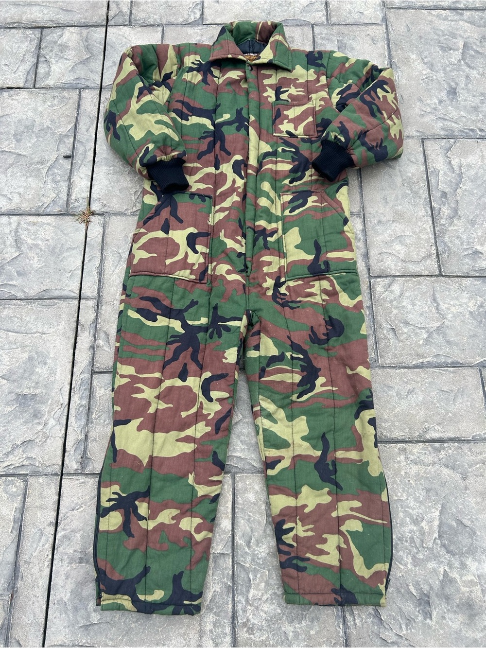 Vintage Caliber Sportsman camo zip front insulated coveralls hunting Large